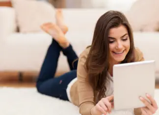 Почему вы выглядите старше на Zoom и как выглядеть лучше